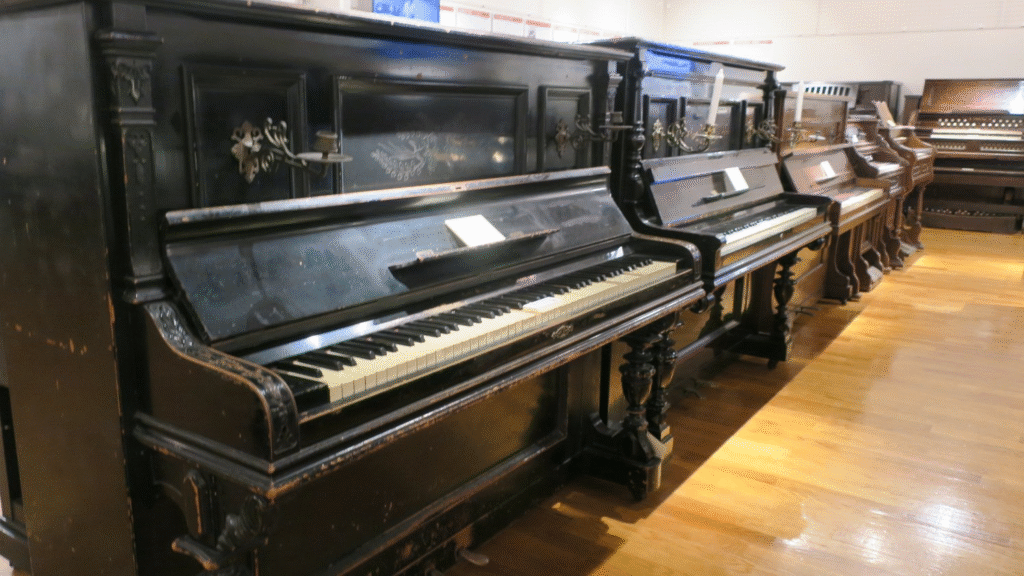 浜松楽器博物館
ピアノ
楽器