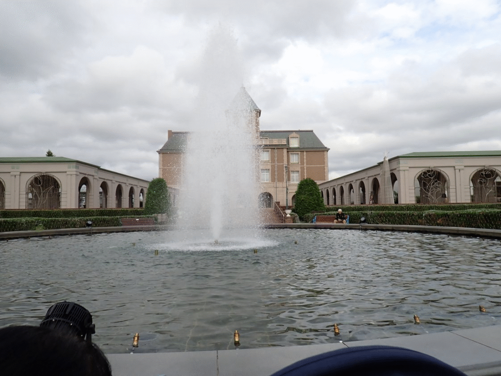 噴水
神戸市フルーツ・フラワーパークの噴水